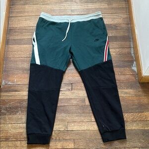 Nike Color Block Joggers in Green and Black